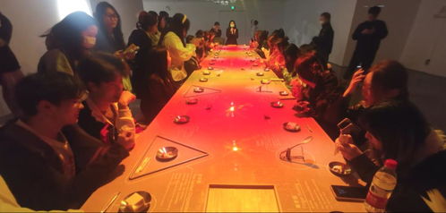 藝術設計學院舉行20級產設專業(yè)傳統(tǒng)文化調研系列活動 芷美空間參觀交流